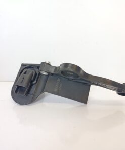 Alternative view of سنسور دور موتور پژو 206 TU2 ایزل