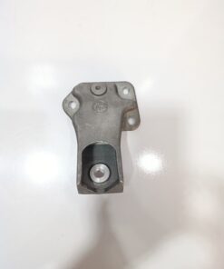 Alternative view of دسته موتور پنجه اي بالا پژو 206 tu5 ایزل