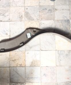 Alternative view of قاب پایین ستون عقب چپ پژو 405 و پارس بژ آذین پارت